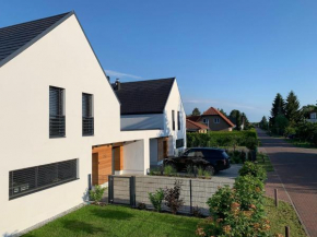 Max White Apartments, Leegebruch